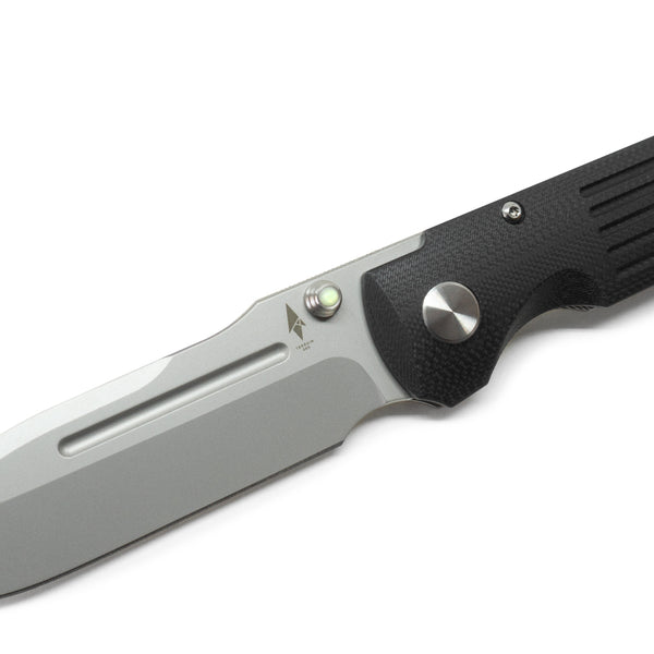 Invictus-AT Black G10