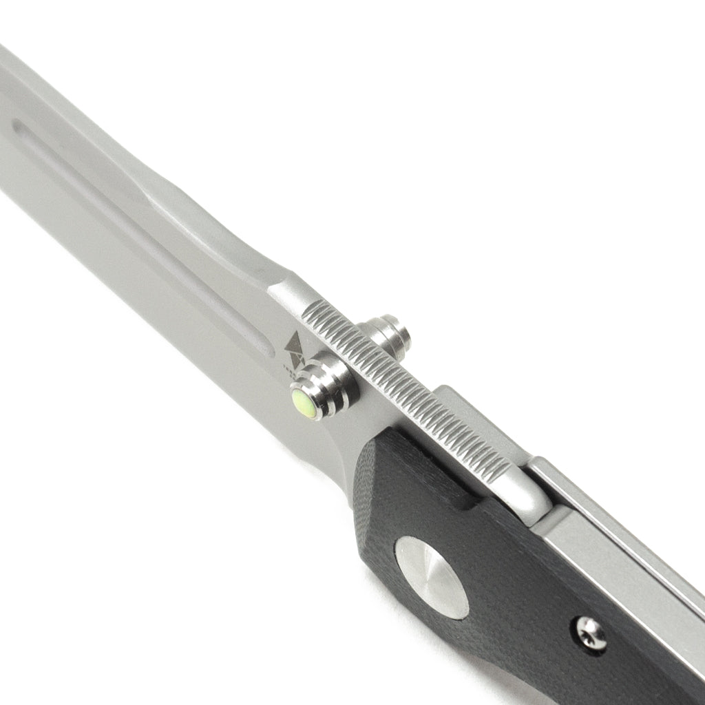 Invictus-AT Black G10